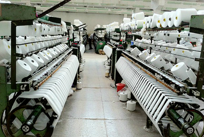 20S/4D 化纖滌綸縫紉線 原白_化纖紗批發(fā)