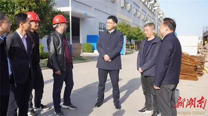 一個&ldquo;龍頭&rdquo;昂起 一群企業奮起--澧縣服裝輔料產業集群觀察